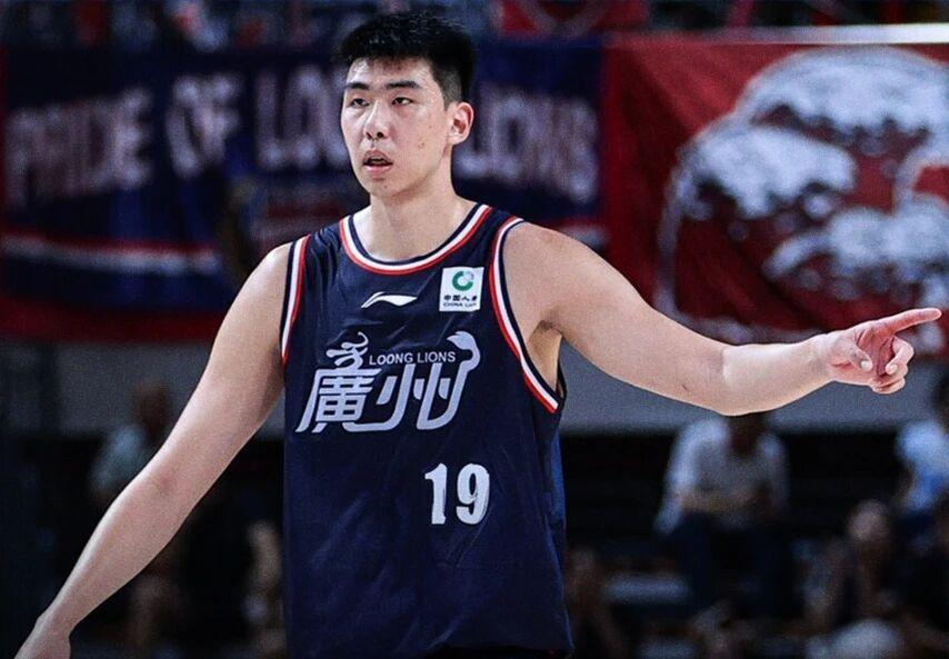 牛八体育官方网站-徐昕收到NBA试训邀请，广东男篮锋线问题明显 邱彪为克里斯怼记者